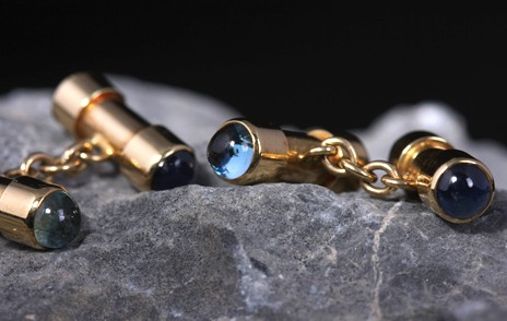 Gold mit blau