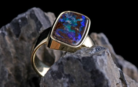 Ring in blau